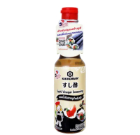 Kikkoman Sushi Vinegar seasoning คิคโคแมน น้ำส้มสายชูหมักสำหรับทำซูชิ ข้าวปั้น ข้าวด้ง ขนาด 150 มล.