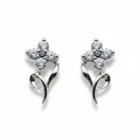 18K White Gold Zircon Stud Earrings [Floral Design]