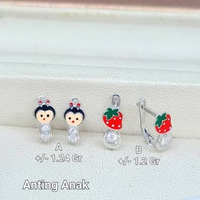 Anting Jepit Anak Lebah - Strawberry Putih 750 kadar 17k A.1,24gr-Lebah