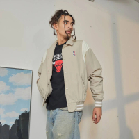 【NBA】NBA 春夏 平織 棒球外套淺 卡其(3425142031)