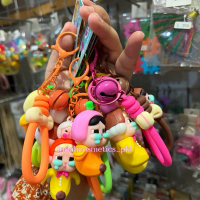 Gantungan Kunci Cry Baby - Charm untuk tas dan hp dengan Desain Lucu dan Warna Cerah