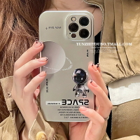 潮牌星球宇航員適用iphone13/12pro max蘋果11手機殼iphonex啞光電鍍xsmax個性x/xr日韓8plus男女全包防摔套