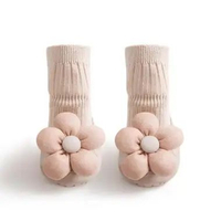0-2 thn KAOS KAKI FLOWER ANTI SLIP PREWALKER SEPATU BAYI ANAK SHOES catalog NMBB FF Khaki 12-24 bula