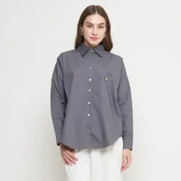 Cassia - Oversized Shirt With Emblem in Grey