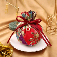 New Fragrant Concubine Bag Plus Mouth Candy Box Creative Wedding Candy Bag Candy Box