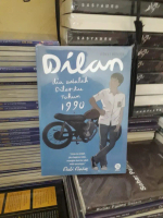 buku novel dilan ( dia adalah dilanku tahun 1990 )