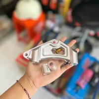 Breket kaliper Brembo M432 M3 M4 M7 pangkon kaliper CNC kaliper Brembo GP4 4 Piston PNP SHOCK STANDA