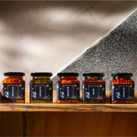 【First Meet Shop 初見小舖】辣椒醬 180ml(蒜蓉辣椒醬/拌飯辣椒醬/麻辣醬/魔鬼辣椒醬/素食辣椒醬)