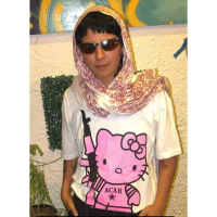 Cute Hello Kitty AK-47 Graphic Tee Menβs Cotton Oversized Y2K Streetwear Everyday Essentikihlvtdqqr