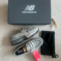 New Balance(ニューバランス) U1906LGR ローファー
