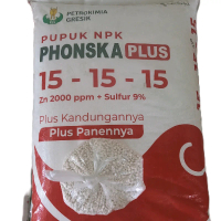 pupuk phonska plus eceran 500 gram