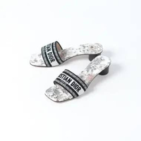 Sepatu CHRISTIAN DIOR LUCKY DWAY FLOWERS SAGE WHITE BLOCK HEELS 100% ORIGINAL 38