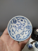 日本回流瓷器古董清代青花纏枝蓮茶碟杯碟，基本全品，口沿小曝釉