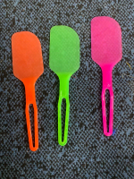 POLESAN KUE / SPATULA KUE PLASTIK / SOLET PLASTIK