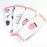 1pcs Korea pink kawaii simple leather pencil case Zipper Pencil Cases Pen Bags Plant Stationery