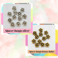 Spacer Bunga
