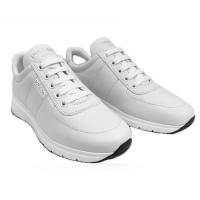 【PRADA 普拉達】1E553L 經典LOGO素面牛皮小白鞋運動鞋(全新展示品-白色)