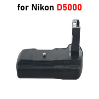 D5000 Battery Grip with Infrared Control for Nikon D5000