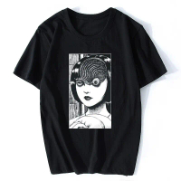 【COD】2024 ใหม่ Uzumaki Junji Ito สุภาพสตรีเสื้อคอกลมเสื้อยืดแขนสั้นคุณภาพสูงนุ่มสบายผ้าวินเทจถนนขาวด