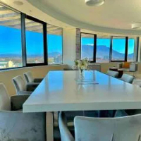 住宿 Grand Penthouse / Backup Power / Stunning Century City 開普敦