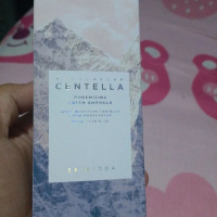 Centella Madagascar Poremizing Fresh Ampouole Size 100 ml