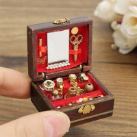 1/12 Doll House Miniature Statue Decoration Jewelry Box/Doll House Accessories Room Decoration