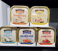 (16 Packs - Mix Flavours) Bronco Dog Food Turkey, Chicken, Lamb, Cod, Salmon Pate Tray 100g)