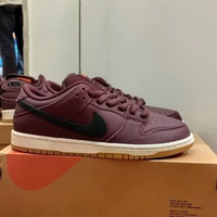 SEPATU NIKE SB DUNK LOW PRO ISO NIKIO2304600