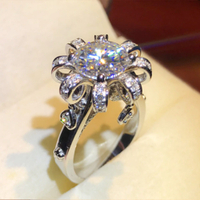 ดอกเดซี่เล็กกลีบทองคำขาวฝังแหวนเพทายขนาดเล็กหญิง เครื่องประดับแหวนวันครบรอบแต่งงาน