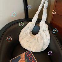 2021 New Ins Small Daisy Flower Messenger Bag Casual Embroidery Summer Shoulder Bag Shopping Bag Hand Bag