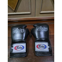 นวมชกมวย Fairtex รุ่น BGV9 Heavy Hitter's Gloves ขนาด16Oz สภาพมือ1 ราคาถูกสุดๆครับ คําแนะนําการขายที