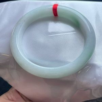 緬甸手鐲細糯化晴底翡翠手鐲玉質細膩色彩柔和乾淨清爽價效比推薦