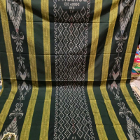 Sarung Donggala Dobby Kembang Motif Etnik Kualitas Premium untuk Pakaian Harian