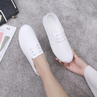 Women Canvas Slip on Flat Shoes Ladies Black Loafer Black Woman Sneakers Casual Shoes Flats Non-slip One-stepper canvas shoes