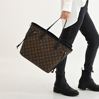 LV M11946 Neverfull Inside Out MM 經典花紋束口雙面購物包/托特包(黑)