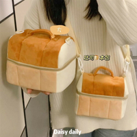相機包 相機背包 單眼相機包 ins風創意吐司面包相機包化妝包飯盒收納包手提袋大容量斜背包女『cyd20588』