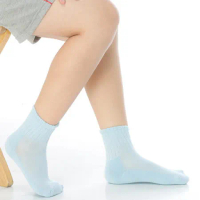 【KEROPPA】可諾帕3~6歲學童專用毛巾底氣墊短襪x4雙(男女適用)C93002-B-淺藍