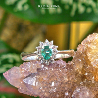 Natural Colombian Emerald Ring