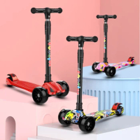 Children Scooter 3 Wheel Scooter with Flash Wheels Kick Scooter for 3-12 Year Kids Adjustable Height Foldable Children Scooter