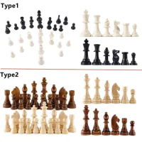 32 Medieval Chess Pieces Wooden/Plastic Complete Chessmen International Word Chess Game Entertainment Accessories