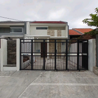 Pagar Minimalis Modern - Pintu Gerbang Sliding Besi