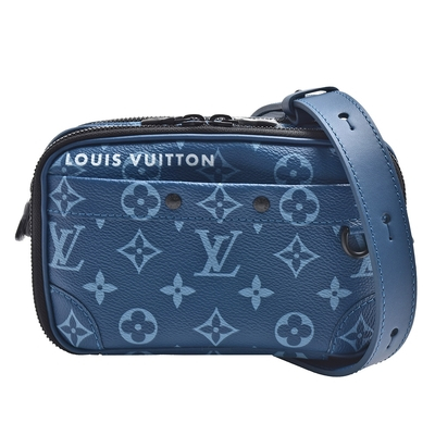 Louis Vuitton LV wearable alpha new Blue Leather ref.232920 - Joli Closet