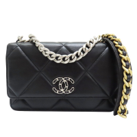 【二手名牌BRAND OFF】CHANEL 香奈兒 黑色 羊皮 19WOC 鍊帶 肩背包 銀扣 AP0957