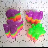 Cetakan Putu Ayu Puding Agar Jelly Motif Karakter Pesawat Kepiting Panda Kura-kura Bahan Plastik 12