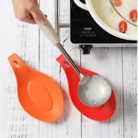 Kitchen Ware Holder, Spoon Storage Pad, Home Silicone Anti-Slip Prevent Oil Spill Space Saver Spoon Storage Mat Container 50%