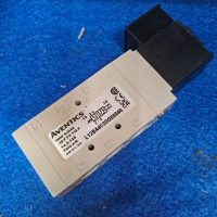 SOLENOID VALVE AVENTICS NUMATICS L12BA452OG00040 AC220V