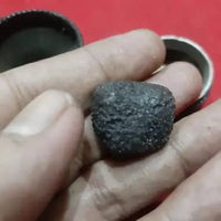 Barang Antik Batu Getar Cahaya