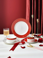 歐式高顏值碗盤套裝餐具桌擺西餐牛排盤網紅輕奢圣誕紅點心盤杯碟