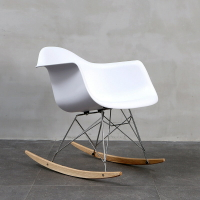 現代簡約休閒懶人躺椅伊姆斯塑料椅北歐臥室搖椅實木腳椅