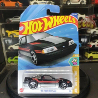 Hot Wheels 92 FORD MUSTANG